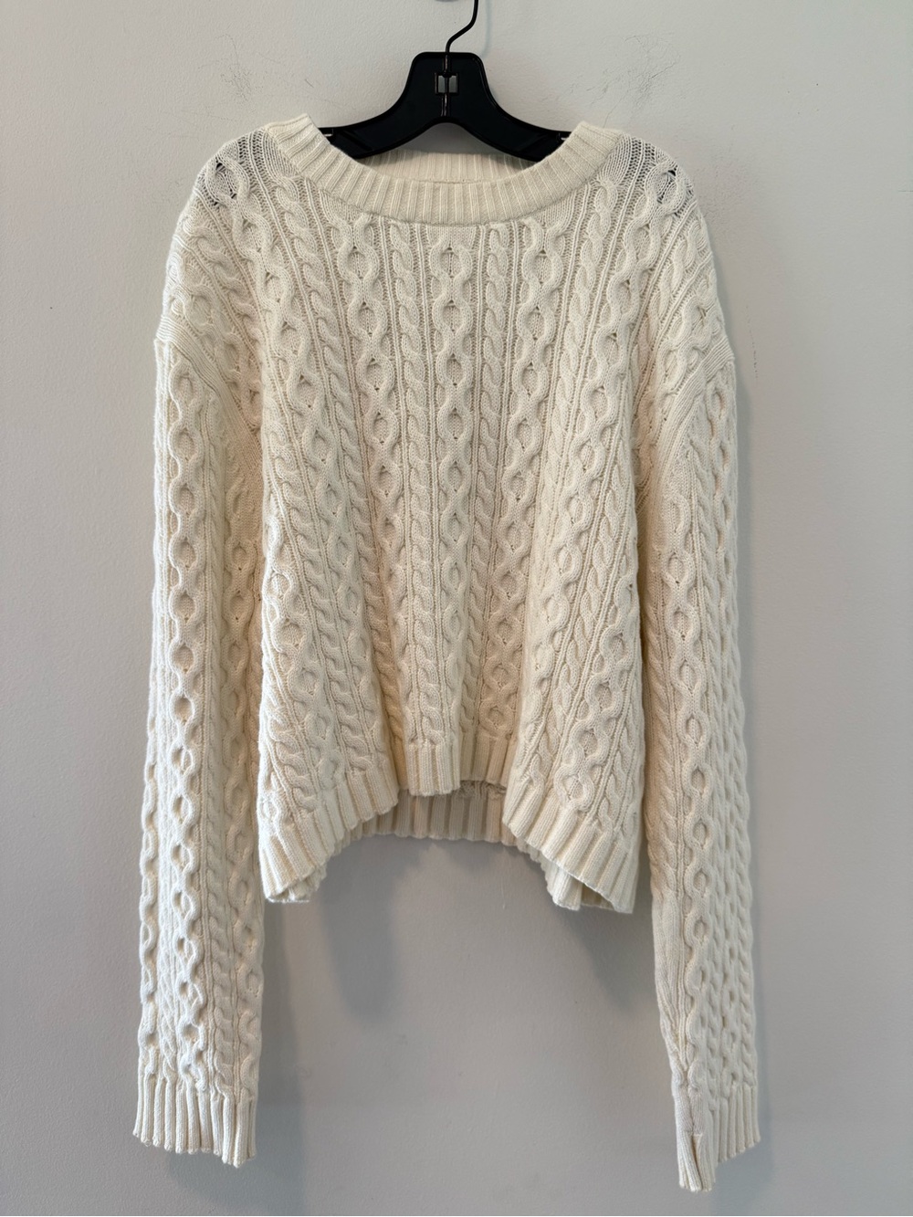 Wayf Cream Sweater Size XL #Lux-R